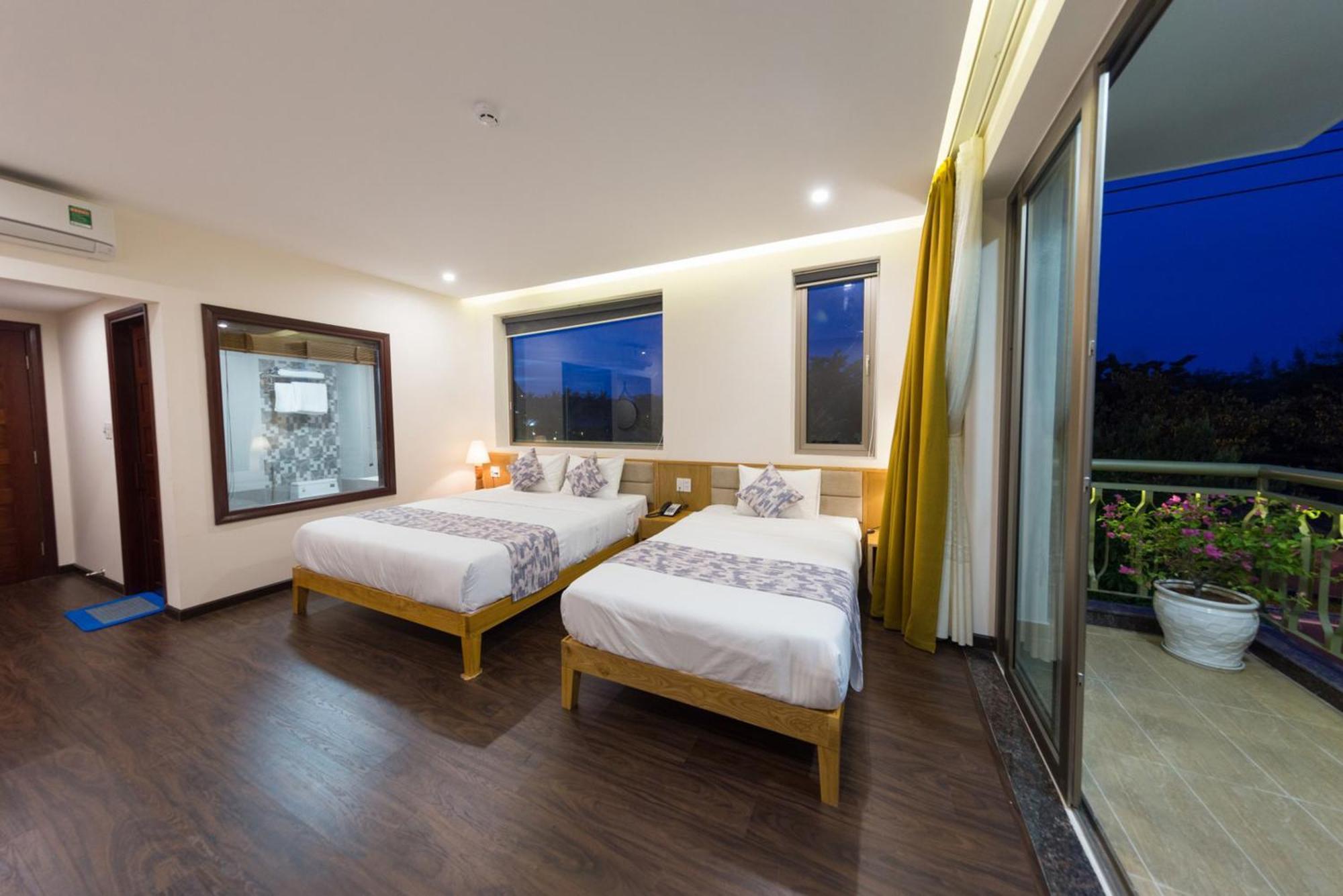 Silk And Sea Hotel Tan Thanh Exteriör bild